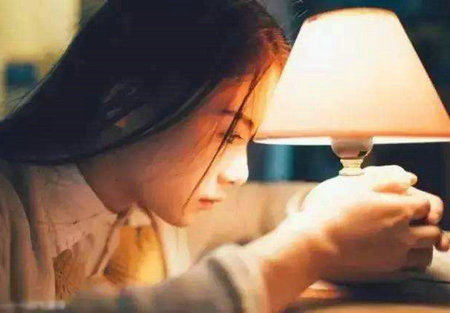 2025年通用好听的伤感句子集合36条